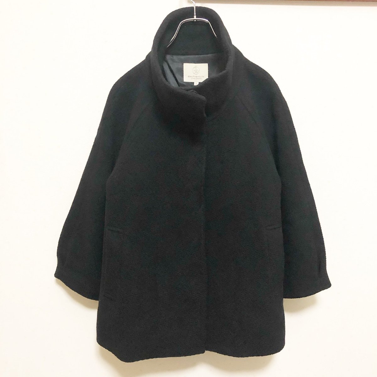 Oneloopclothing's tweet photo. 『★【B&amp;Y】2wayカラー ウール メルトン ショートコート (¥8,800)』 フリマアプリ「メルカリ」で販売中♪ https://t.co/zwwUlwzOYx

2wayな着こなしが魅力的！ https://t.co/N8NEpmHpcU