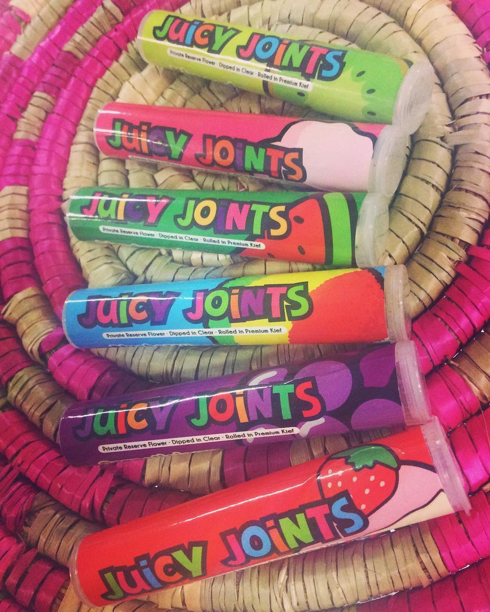 savegreens's tweet photo. Taste the rainbow with Juicy Joints! They are bomb and smooth! https://t.co/JCy6rbWVZx