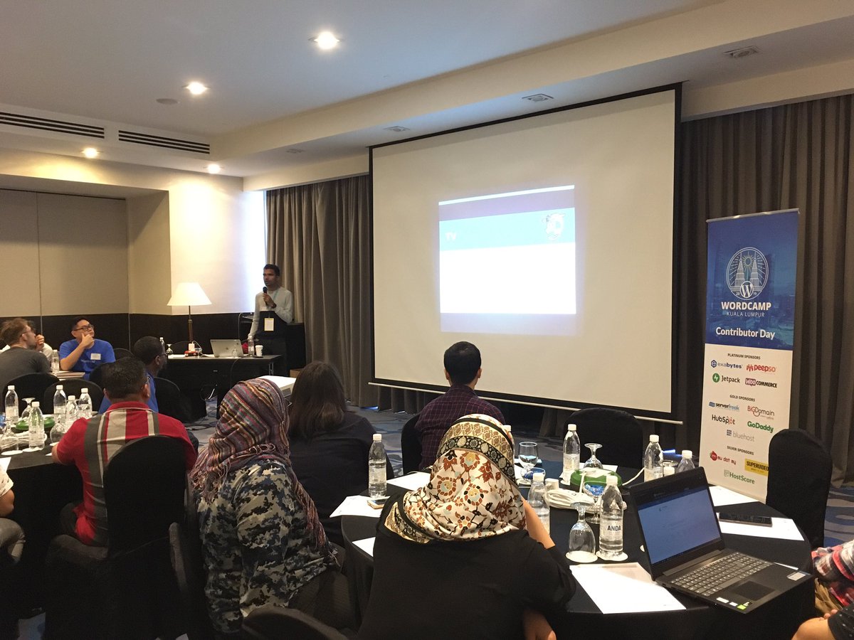 suzaidee's tweet photo. #wordcampkl contributor day 😊👏🏻👏🏻👏🏻 https://t.co/slyxYhSish