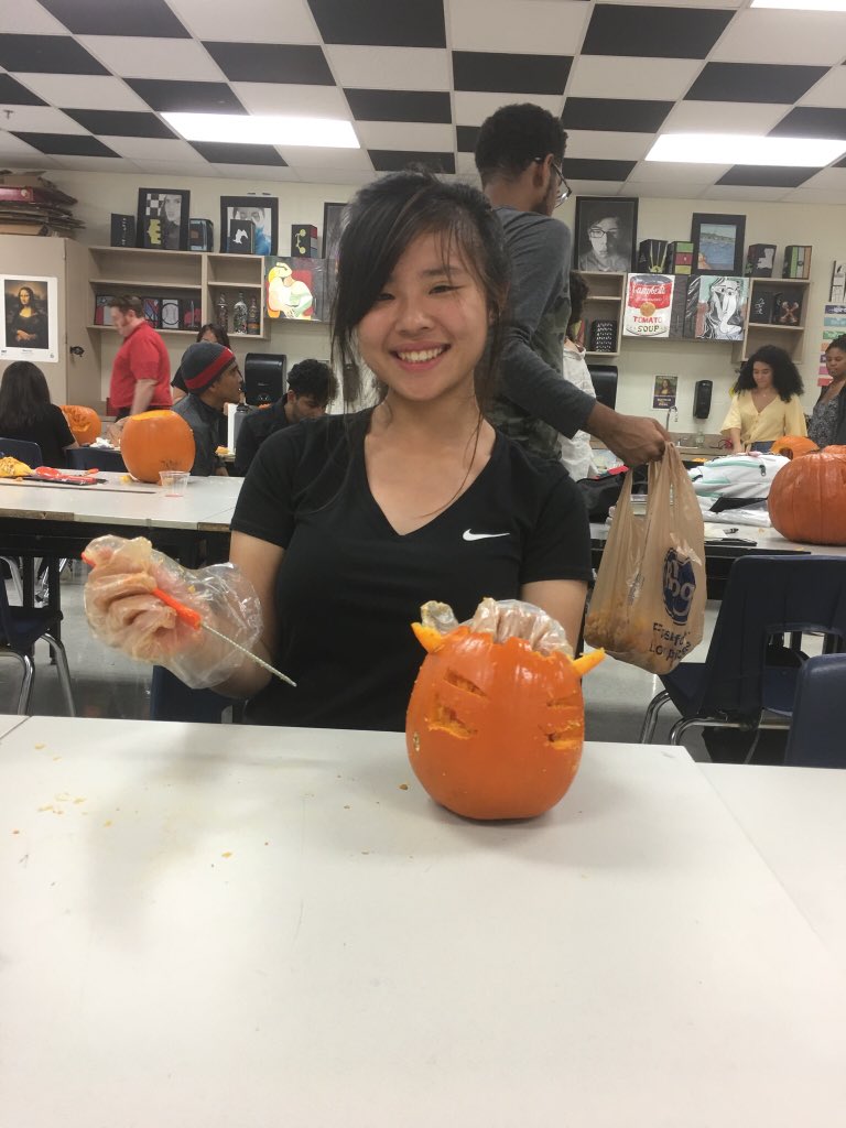 bhs_nahs's tweet photo. Happy Halloween!! We’ve been carving pumpkins with some awesome designs! #NAHS @BHS_Broncos https://t.co/uafdGaaqgP
