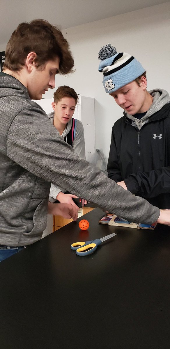 RotoliScience's tweet image. Block 1 Physics got their turn to launch today. So impressed with all the designs and hard work!