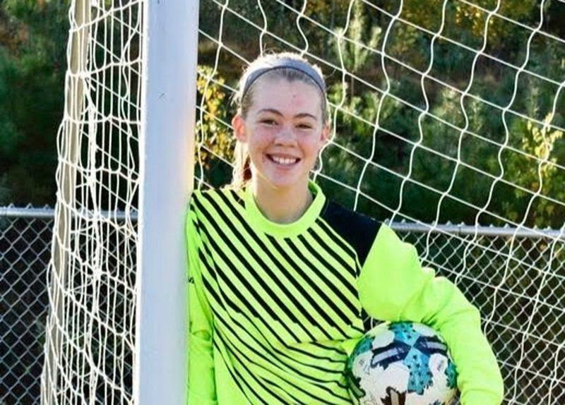 Saluting Commonwealth Motors Unsung Heroes, some of nicest kids you'll ever meet.
Ethan Donahue <a href="/methuensports/">Methuen High School Athletics</a>, Alan Miller <a href="/AndoverFH/">AHS Field Hockey</a>; Lexi Maranville Bradford Christian, Hannah Deschene <a href="/phspythons/">PHSAthletics</a>, Matt Ros <a href="/AndoverWarriors/">Andover Athletics</a>
<a href="/EagleTribSports/">EagleTrib Sports</a> <a href="/shopuslast/">Commonwealth Motors</a>
eagletribune.com/sports/local_s…