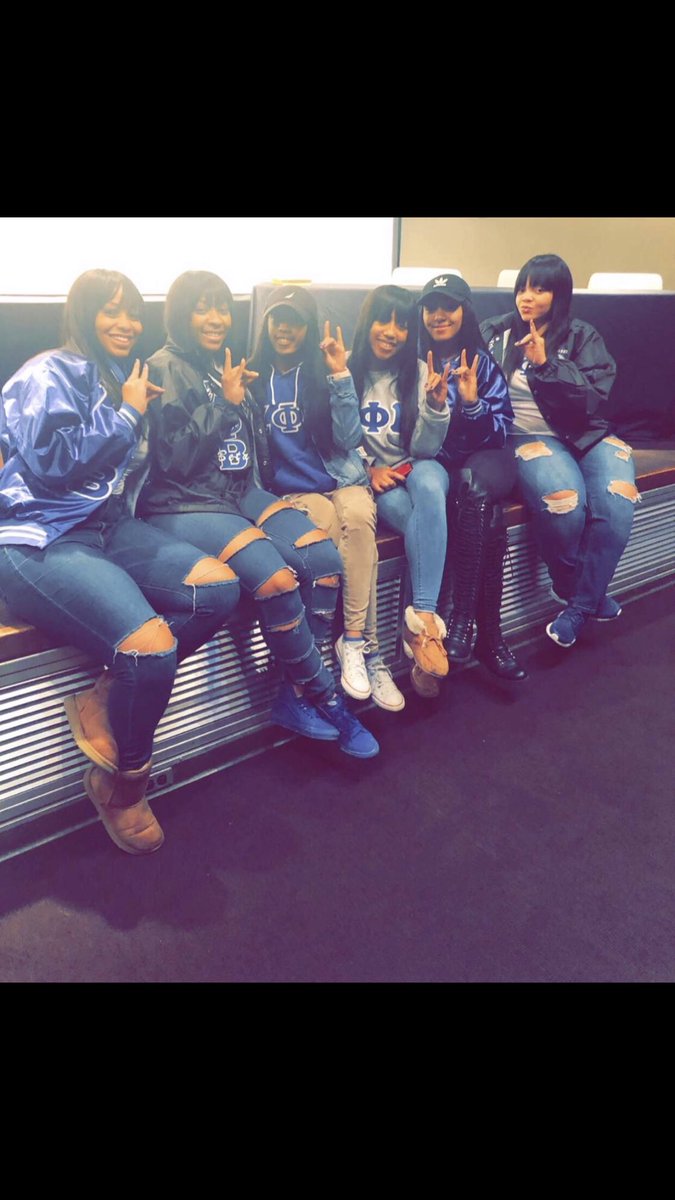 MuDelta1920's tweet photo. Happy FIRST Zetaversary to Z.S. S.W.E.E.T. Destruction ๐ค๐ผ๐๐ May your blue light continue to shine bright & you LadieZ continue to exemplify what it is to be a Zeta ๐๐๐๐๐ค๐ผ#ZPhiB #TrophyChapter https://t.co/BAJbHye0lu