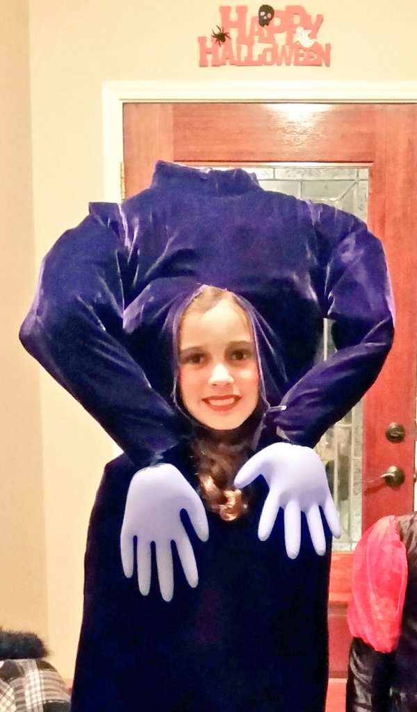 PapkeAndrew's tweet photo. Going into November...I am so thankful for this girl! #CharacterDay @BenignusKISD followed up by #halloween2019

@kellylight #LouiseLovesArt

Happy Halloween! https://t.co/RECRwvpfbK