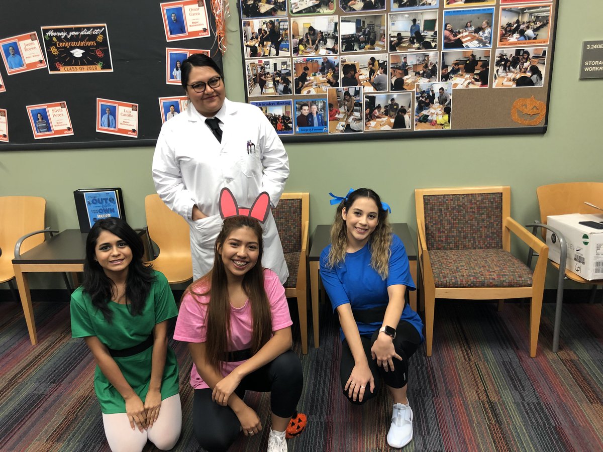 UTRGVUTeach's tweet image. Sugar and spice and everything nice! #UTeachRGV all treats this year for Holloween. #uteachnation