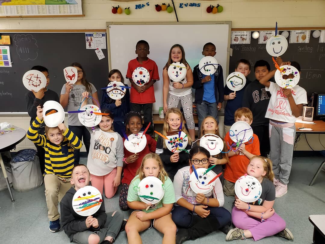 KEvans_ACES's tweet photo. For Halloween we made monster masks! Then we wrote paragraphs that described them and tried to guess who's mask was being described as I read them out loud! 
#4thgrade #halloween #monstermash #ACESPowerUp https://t.co/nDcku4djYf