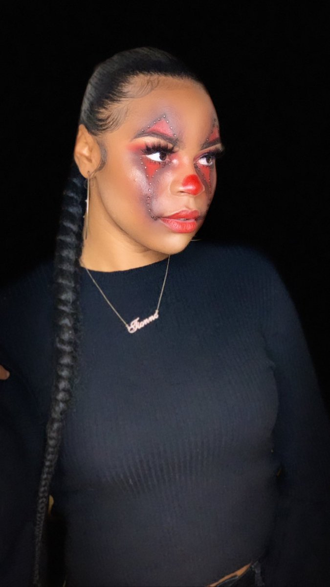 🎈YOU’LL FLOAT TOO...🎈Happy Halloween 🎃 Hope you guys, Enjoy “IT”! 🥴
Appointments are available..LINK IN BIO!! 💥BOOK NOW 💥 FMOI: touchdbytee_  ... RT, Comment, Share!! My next client may be on your TL #touchdbytee #undiscoveredmakeupartist #makeup #linkinbio
