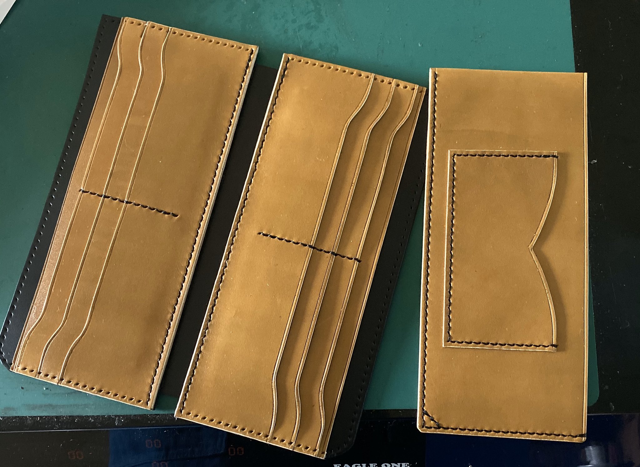 長財布 ショップ カード入れ 財布 型の 抜き型 レザークラフト 長財布