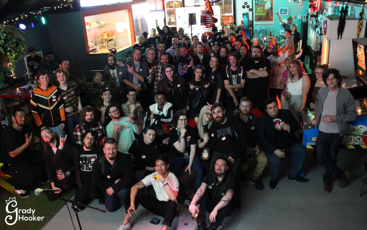 GradyHooker's tweet photo. #NZSMeetup #NZSTREAMS Here are all of the photos I took of the event, that lighting was really rough, but @Serena_Lal told me the photos don't look like complete trash

VERY SORRY IF I DON'T KNOW YOUR NAME OR HANDLE!

(Part 1/5) https://t.co/aQAlBaY9Uw