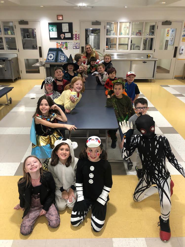 ChooseSEBRSD's tweet image. We absolutely loved seeing all of the wonderful costumes. 🎃 #ASPRocks #ChooseSEBRSD @MASCSchoolComm @MASchoolsK12