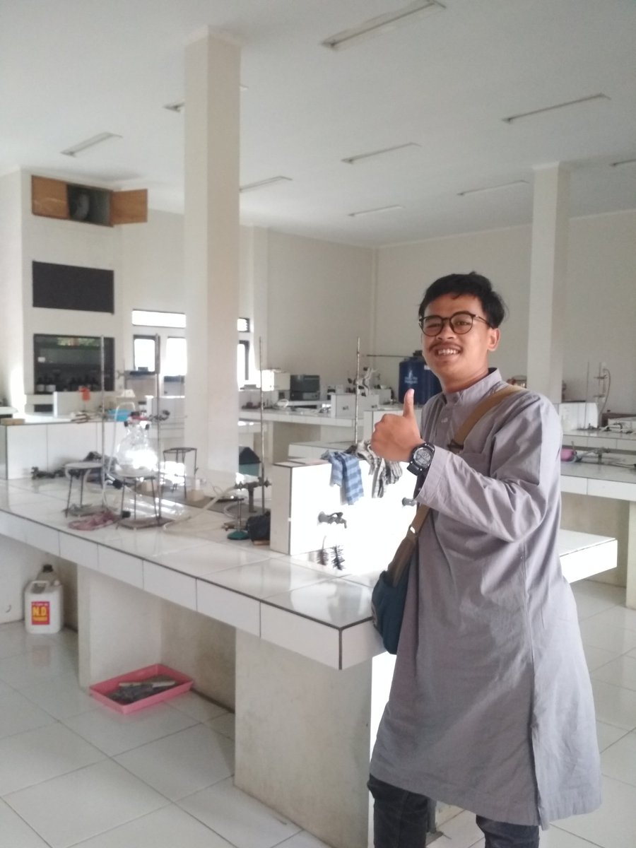 JuantoRetno's tweet photo. Jir tereh hujan https://t.co/pzjYvbIbFA
