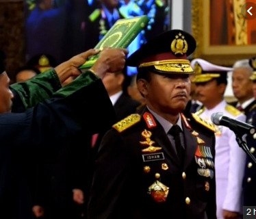 fatih7muhammad's tweet photo. #SelamatBertugasKapolri https://t.co/64KbZyjrMU