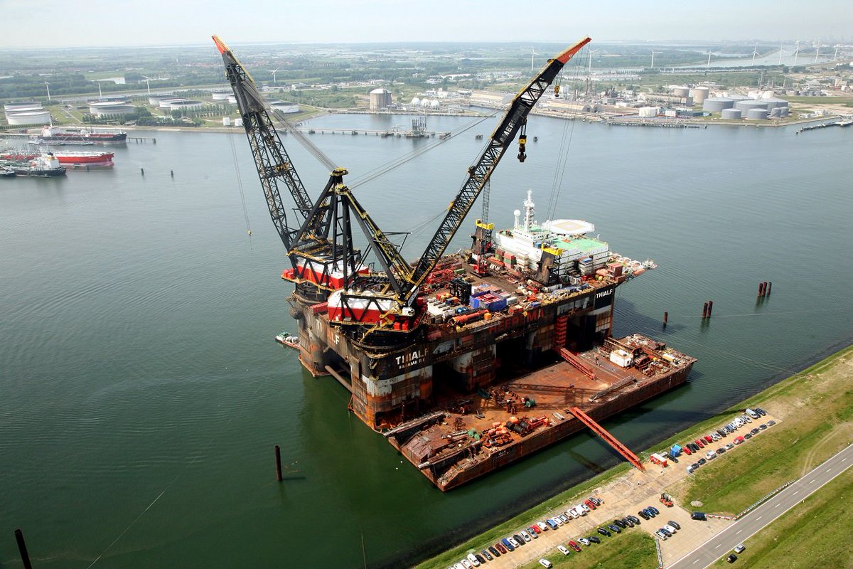 Heerema Marine Contractors gaat zijn kraanschepen voorzien van schone energie. Door het stilzetten van de dieselgeneratoren wordt jaarlijks een uitstoot met de omvang van grofweg 5.000 dieselauto’s uit de lucht gehaald. Lees meer: bit.ly/336NbJG