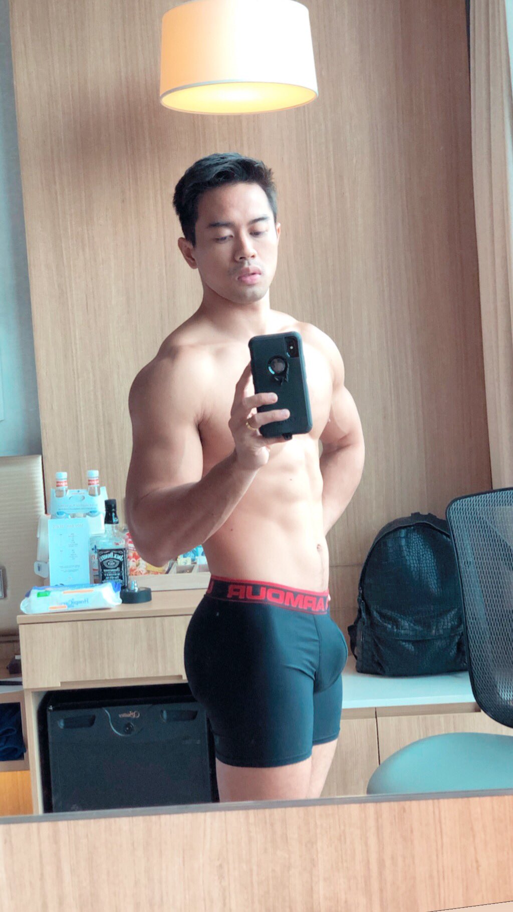 EIR4IjYWkAARkXr?format=jpg&name=large