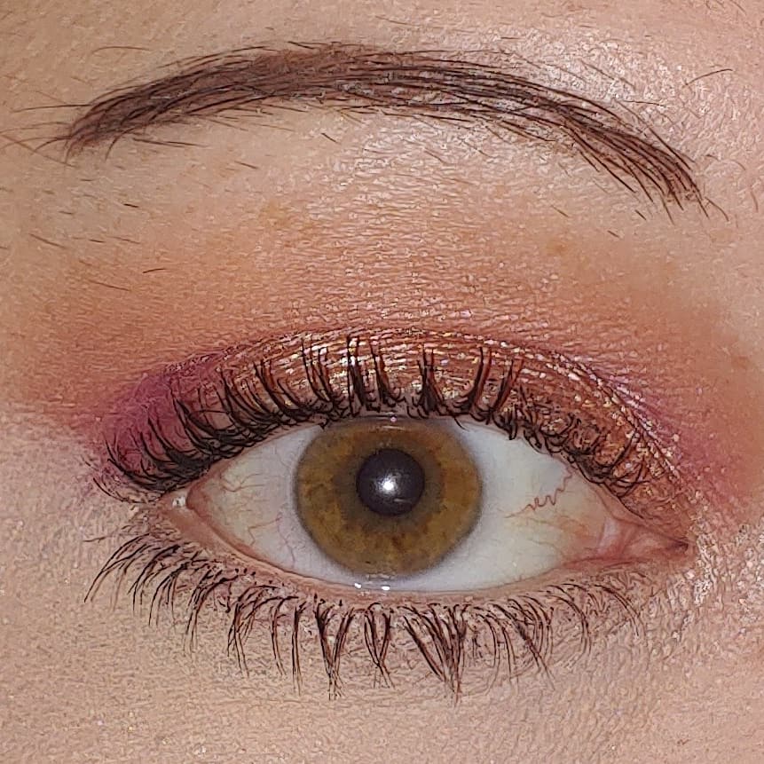 CRRobb's tweet photo. #eyelookoftheday
@Certifeye Eternity Palette (#wow SO IMPRESSED)
@bareMinerals Frame & Define Brow Styler
@TooFaced Better Than Sex Mascara
#motd💄 #workdaymakeup #makeaddict #addictedtomakeup https://t.co/wcqrIBrmFs