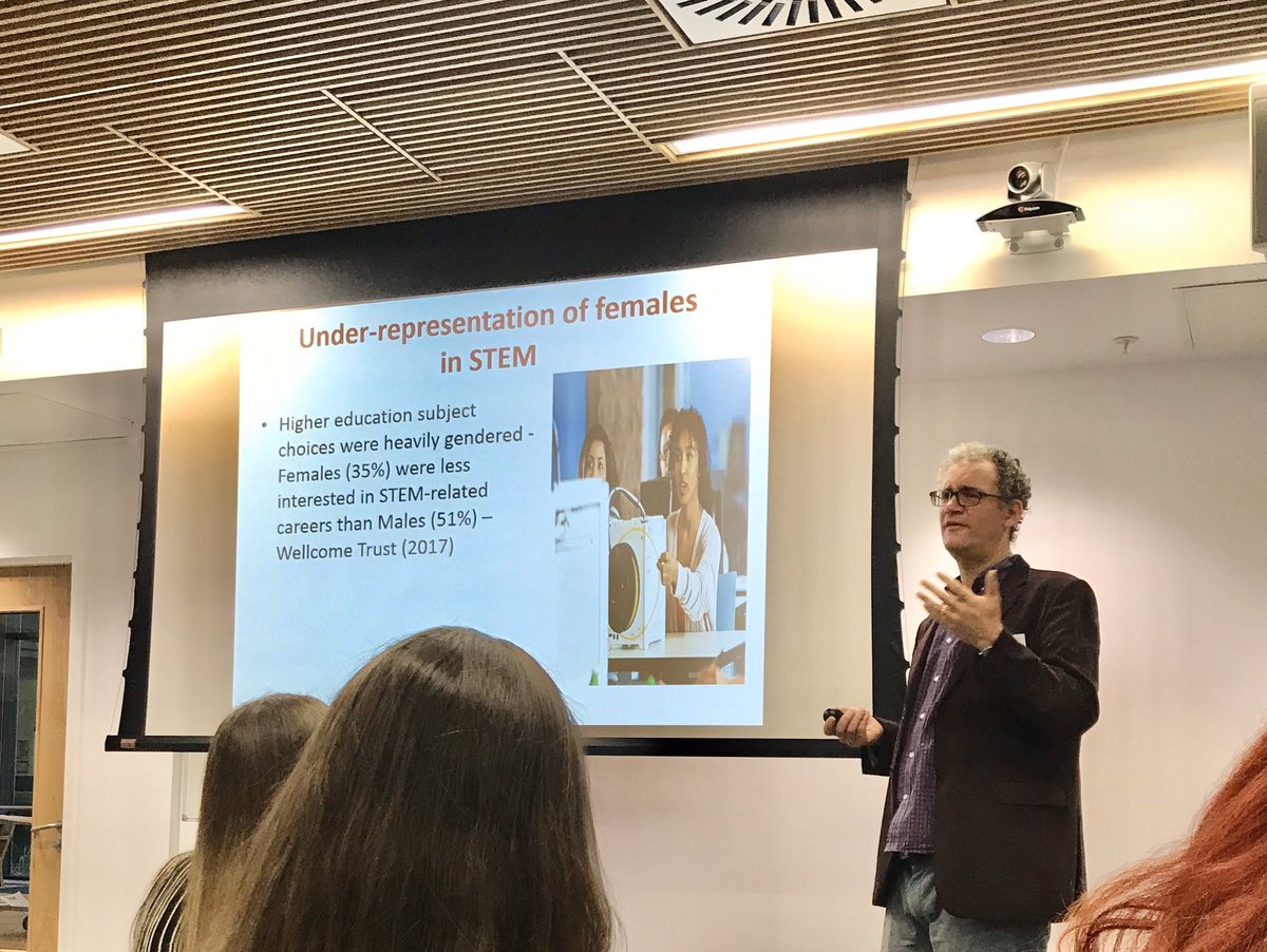 Att_Eriin's tweet image. #CLESCon 2019 kicking off addressing key issues with Adam Rutland #stem #WomenInSTEM 👩🏼‍🔬💪🏻