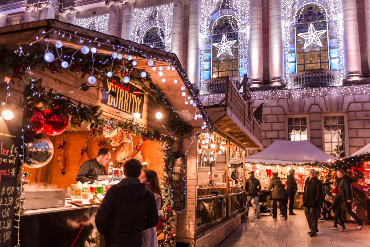 ❄🎄2 Weeks to the Christmas Markets🎄❄
Have you planned your annual trip to the Christmas Markets? There just 2 weeks away!

Rooms are in high demand, book your stay before you miss out! 👉bit.ly/2GOCiSU
