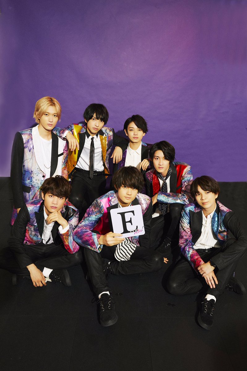 Emo_miu's tweet photo. ＼✨フォロー&amp;RTプレゼント✨ ／
M!LK史上最エモ曲「ERA」インタビュー記念！直筆サイン入りチェキを【2名様】にプレゼント💜

応募方法は
①@Emo_miu をフォロー
②このツイートをリツイート
応募締め切り／12月1日
⏬詳細はこちら
https://t.co/fVafiESAEN

@milk_info #MILK #ERA #Emoプレ https://t.co/SPvXN3Snkq