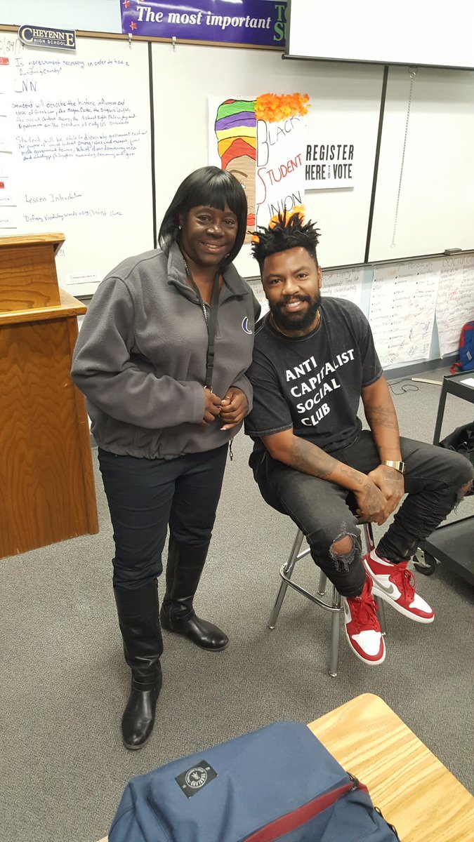 CCDBC's tweet photo. Great convo @TheCheyenneHS #BSUnetwork w activist @philsomething @BernieSanders camp sharing importance of organizing/advocacy to make communities/schools better. Students sharing vision for a better future incld #Leadership #MoreUnity #BlackStudies #SchoolPride #RacialEquality https://t.co/CygOknwmpU