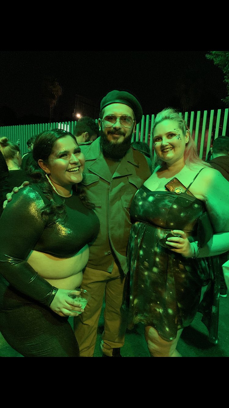 𝒮𝒶𝓇𝒶 𝒮𝓉𝒶𝓇 on Twitter "At the VIXEN Halloween party with karlaxxxlane