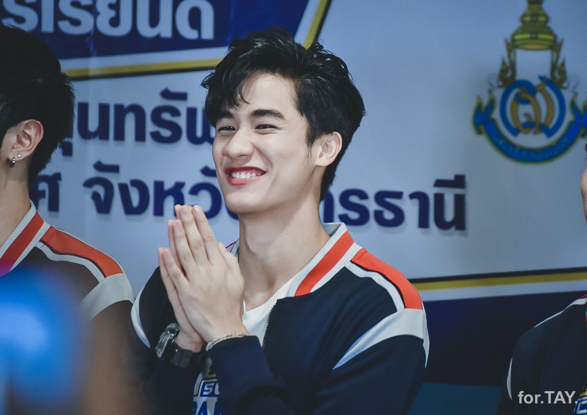 forTAY___'s tweet photo. แบบไหนก็หล่อจังเลย 💙

@Tawan_V 
#Tawan_V 
#รถโรงเรียนSchoolRangers 
#fortaypix https://t.co/cfqvUHTN5y