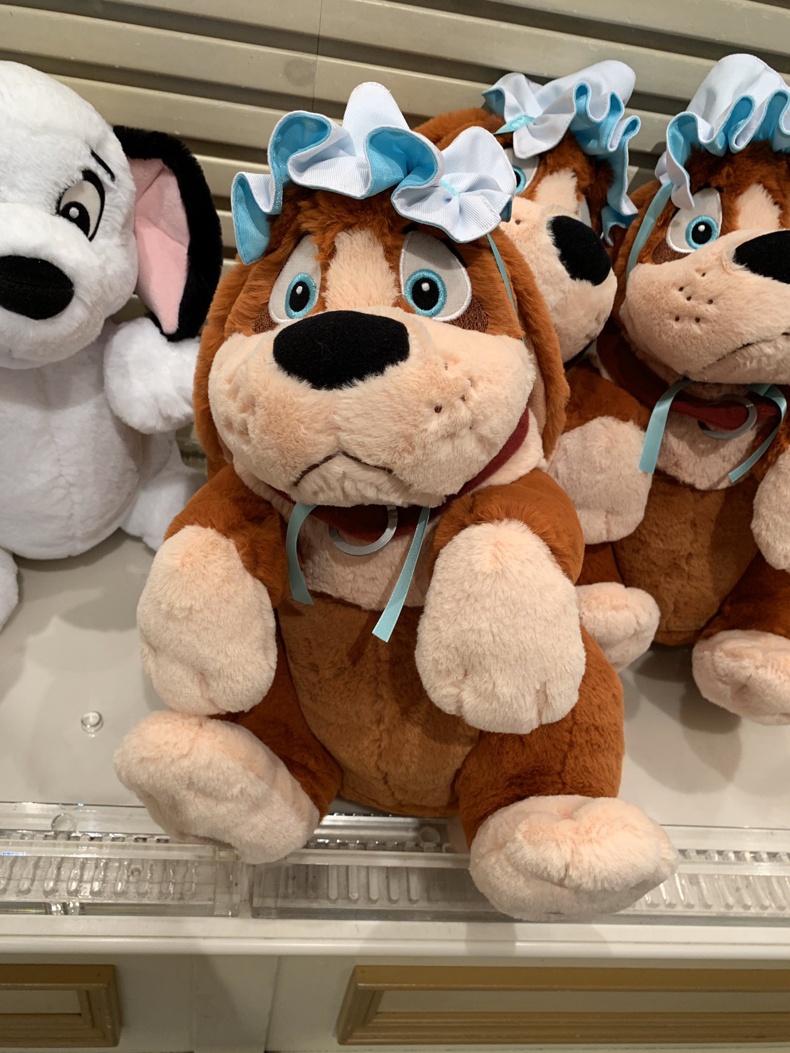 まとめ買い】 ピーター パン ナナ ブラッシュキーチェーン ディズニー