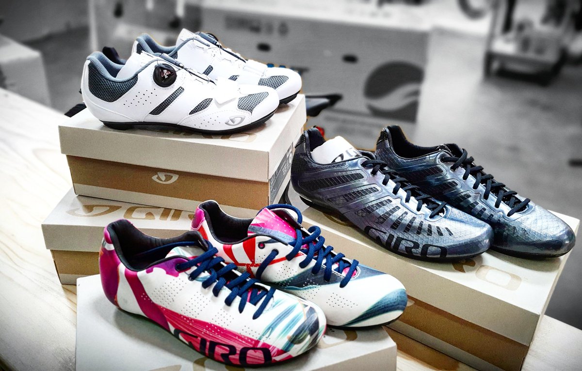 CyclesMetro's tweet photo. Shoes for him and shoes for her...but mostly for her! #metro_cycles1 #metrocycles #girocycling #giroshoes #cyclinglife #bikeporn #hisandhers #ladiesspecific #cycleporn #bikelife #instaroad #instabike  #vaal #vaaltriangle #vanderbijlpark @CyclesMetro @GiroCyclingUK @Omnico_SA https://t.co/W0Pa5B2jEa