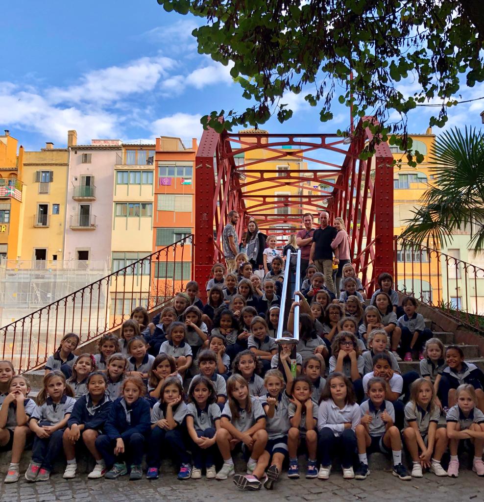 lesalzines's tweet photo. Excursions de Primària:
1r Mercat del Lleó
2n Museu de la Terrissa de Quart i els Ponts del riu Onyar
3r Museu del cinema
@mercatlleo @AjQuart @museucinema
#Aude
#competenciaglobal
#projectegirona
#Girona
#escolaconcertada https://t.co/vc6kl5PPYu