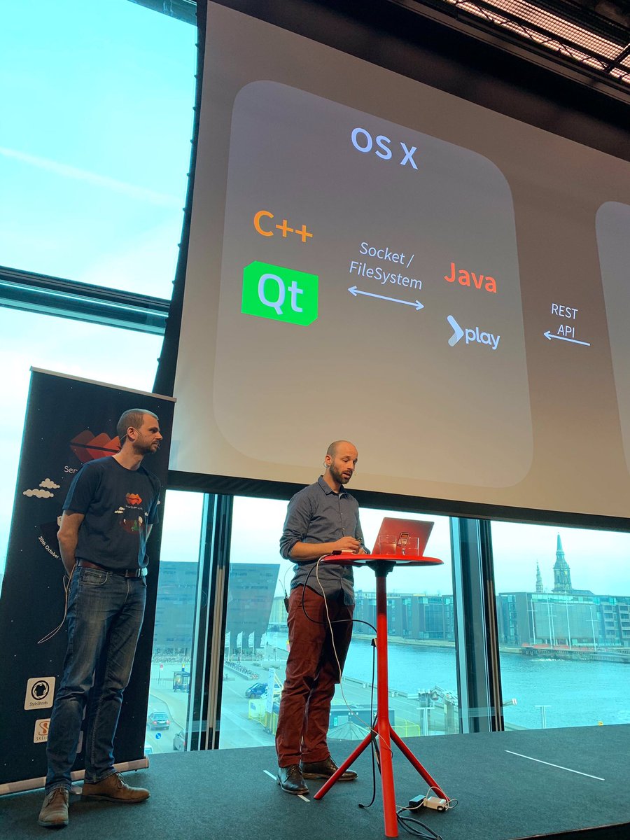 SwiftServerConf's tweet image. Building high-tech robots with Swift by   @Styleshoots 🔥 #serversideswift