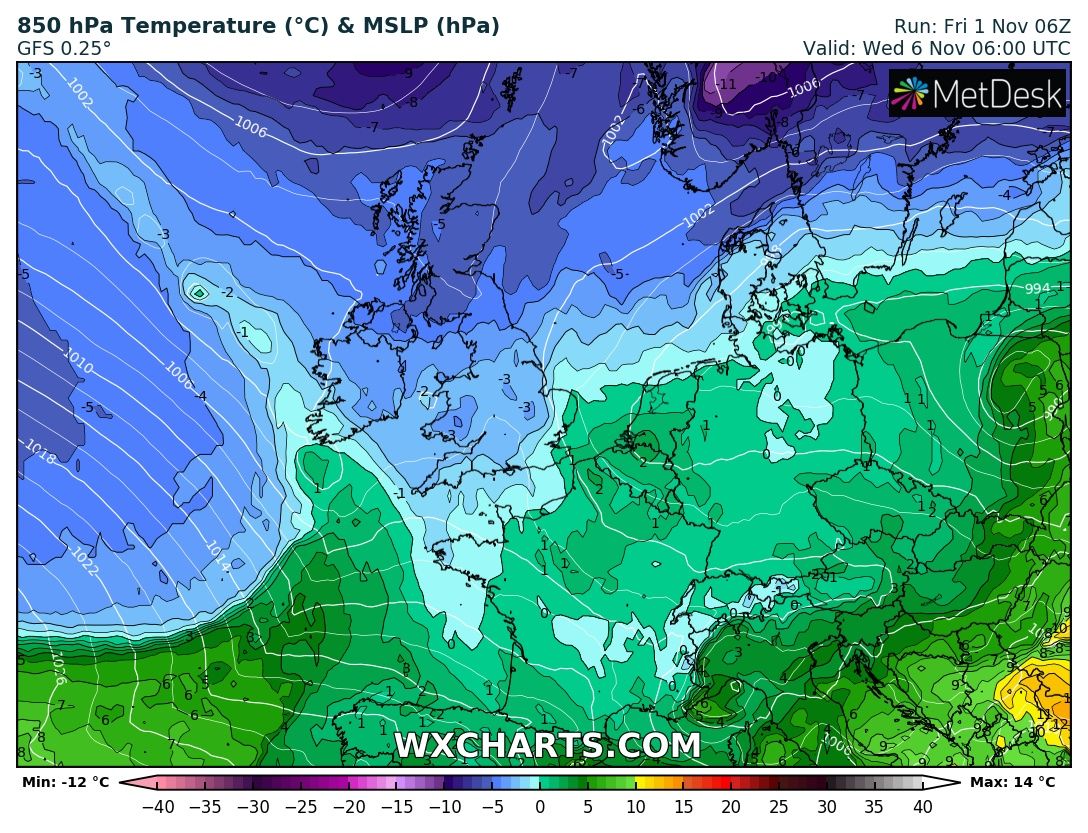 Climate_Earth20's tweet photo. Both Euro/GFS calling for a change mid week.
A cooler theme moving forward.
Hill snow in Scotland likely by Friday.8 https://t.co/XyoHd1k8PK