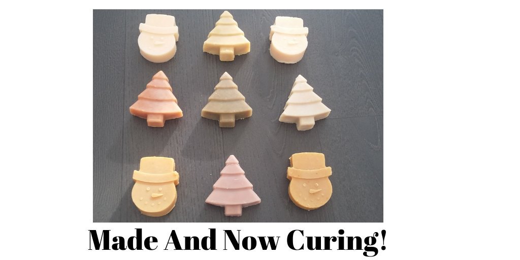 SoapandPamper's tweet photo. More novelty #soap! Trees &amp; snowmen so even your bathroom can be Christmasfied!!!
#naturalskincare #funsoap #veganfriendly #soaps #giftideas 
#EarlyBiz https://t.co/PC2rPnAkCD
