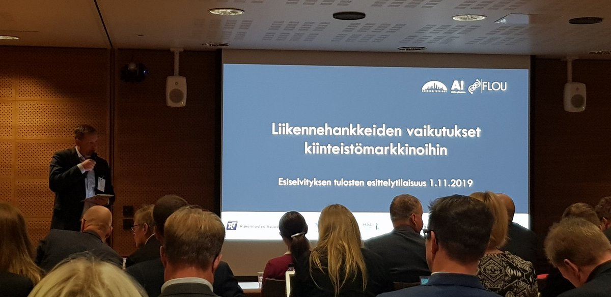 acastren's tweet photo. Liikennehankkeiden vaikutukset kiinteistömarkkinoihin-esiselvityksen julkistuksessa @RTryfi @AleksiRandell korosti kommenttipuheenvuorossaan systeemitason muutosten tarvetta liikennehankkeiden rahoituksessa.
#vljs #pitkäjänteisyys https://t.co/4WdwqiHhmX