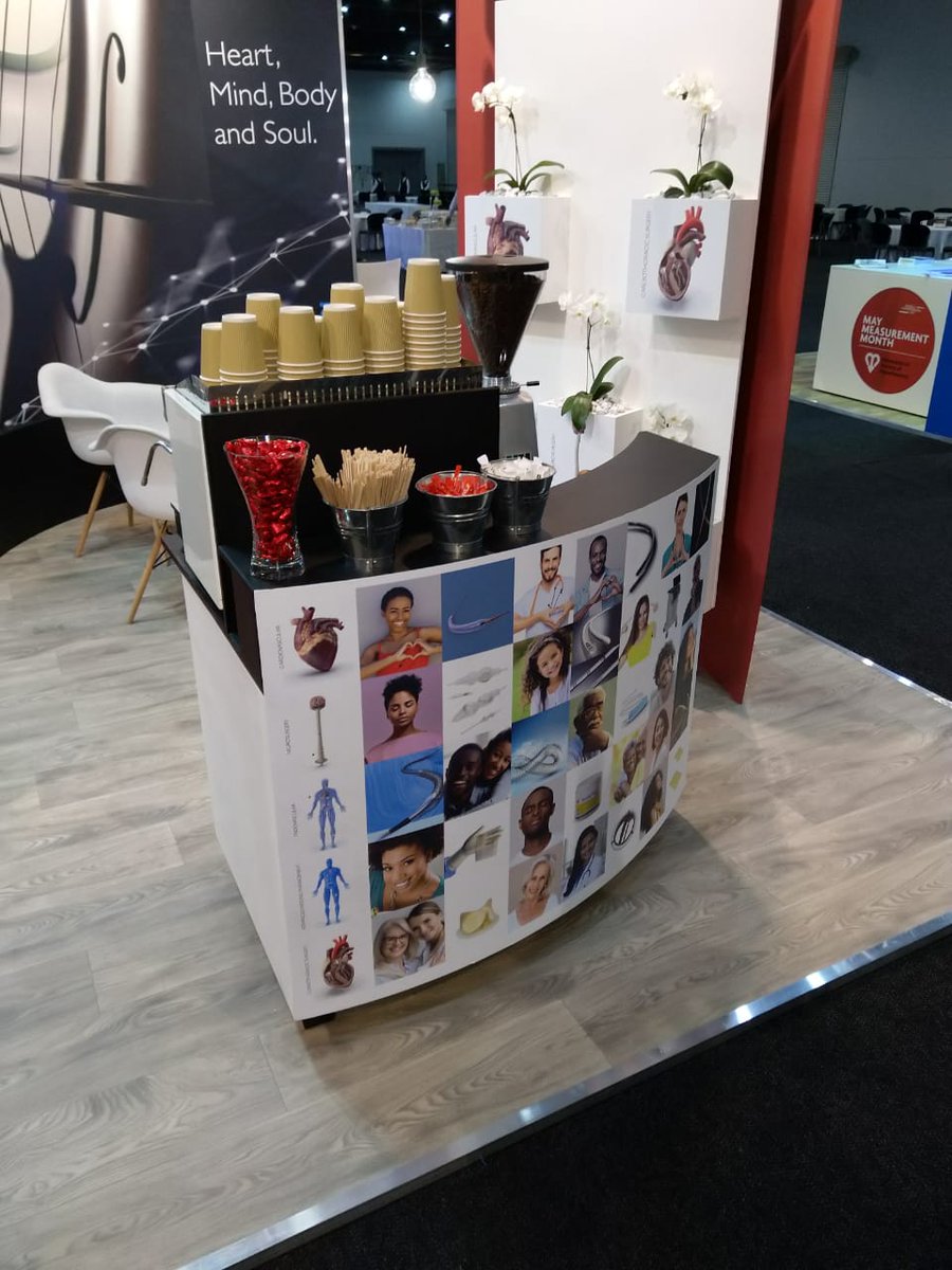 Four quarters design Studio tweet media