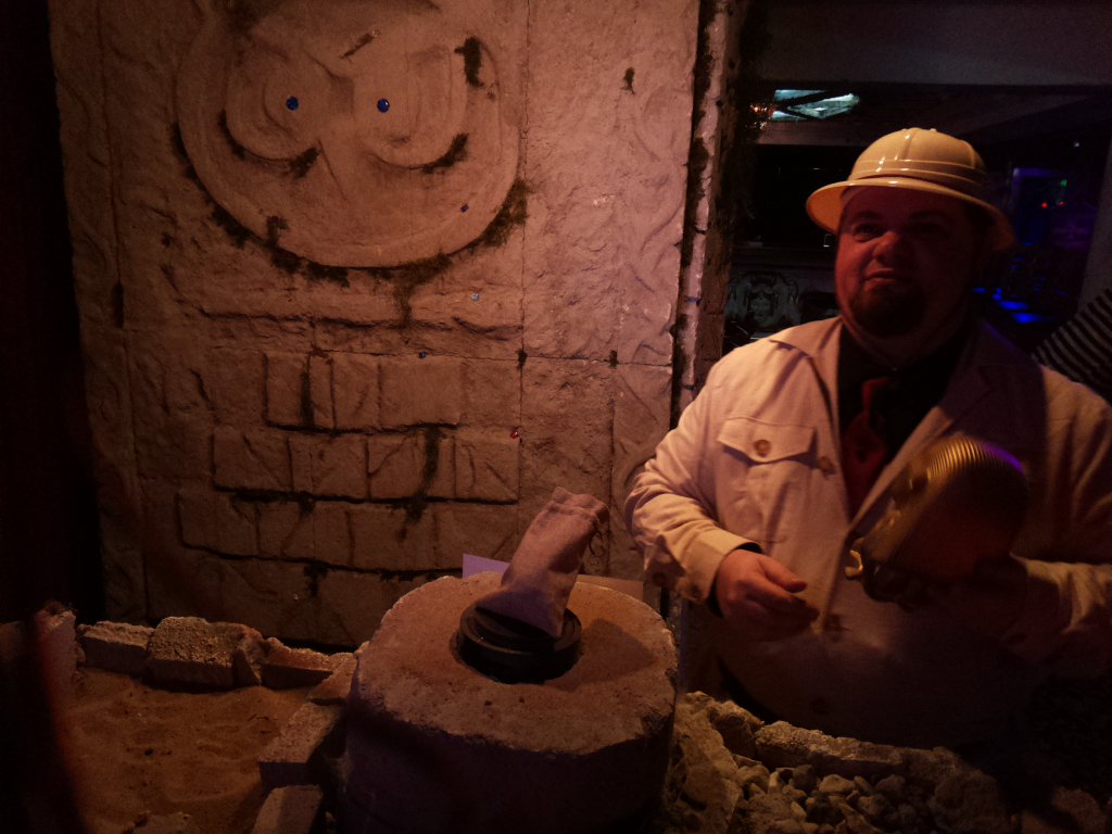 Congratulations you escaped with your life and the idol! #magiccastle #cursedtemple #Halloween #mccursedtemple