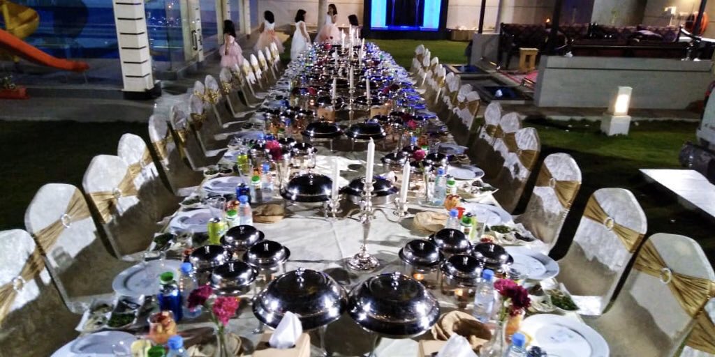 graphisbuk's tweet image. #بوفيه ملكي الشخص ب 90 ريال  #القصيم #الفواره #البكيريه #بوفيهات #بوفيه ملكي #البكيريه #بريده #عنيزة #الرس #البدائع #طاولات #كراسي #ذبائح #تجهيز #الخبراء #رياض_الخبراء