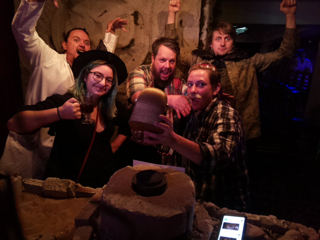 Congratulations you escaped with your life and the idol! #magiccastle #cursedtemple #Halloween #mccursedtemple