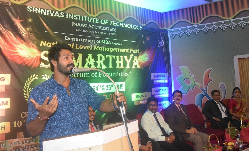 sitmangalore's tweet photo. Two days National Level Management fest Shriyans-2019 “SAMARTHYA” was organized by MBA department of #sitmangalore on 24th and 25/10/ 2019. #Mangalore #Mangaluru #Puttur #Udupi #Bengaluru #Bangalore #Shimoga  #Students #MBA #Nationallevelfest @akapikad  
https://t.co/y3TgwzeUzs https://t.co/MUwWPIyAb2
