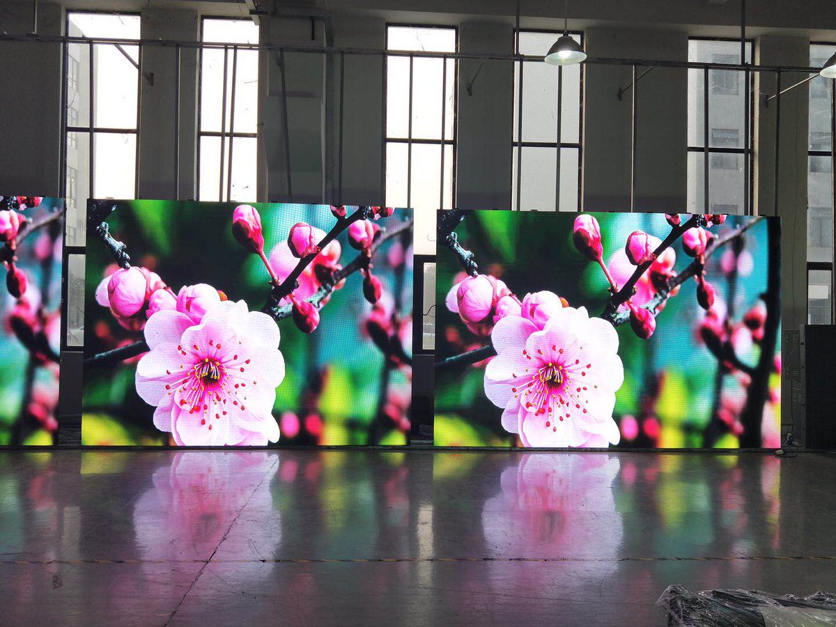 Ledscreen4's tweet photo. p1.667 high quality rental led screen
aging test 
400x300mm led cabinet
#leddisplay #ledwall #ledscreen #chinaledscreen #leddisplayscreen #ledadvertisingwall #football #ledboss #ledディスプレイ
#светодиодныйэкран?
#светодиодныйэкранваренду
#PantallaLED 
#SchermiLED 
#Teladeled https://t.co/esbjIQfIFl