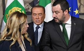 lucia_pal's tweet photo. Ma ci pensate? Questi tre potrebbero essere: il Presidente della Repubblica, il Presidente del Consiglio e il ministro dell'Interno del prossimo Governo.
Il peggiore incubo, altro che halloween! https://t.co/ltOuViQngf