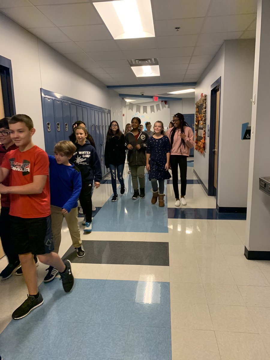 hartman231's tweet photo. When it is a Monday and the babes act like They.Just.Cant. you get them up and moving! We went on a brain break parade to get some blood pumping and hopefully create enough energy to tackle Monday!!!  #ineededitjustasmuchasthem #theyaskedformore #ilove7thgraders @GTMSTitans https://t.co/82Cx66XeR3