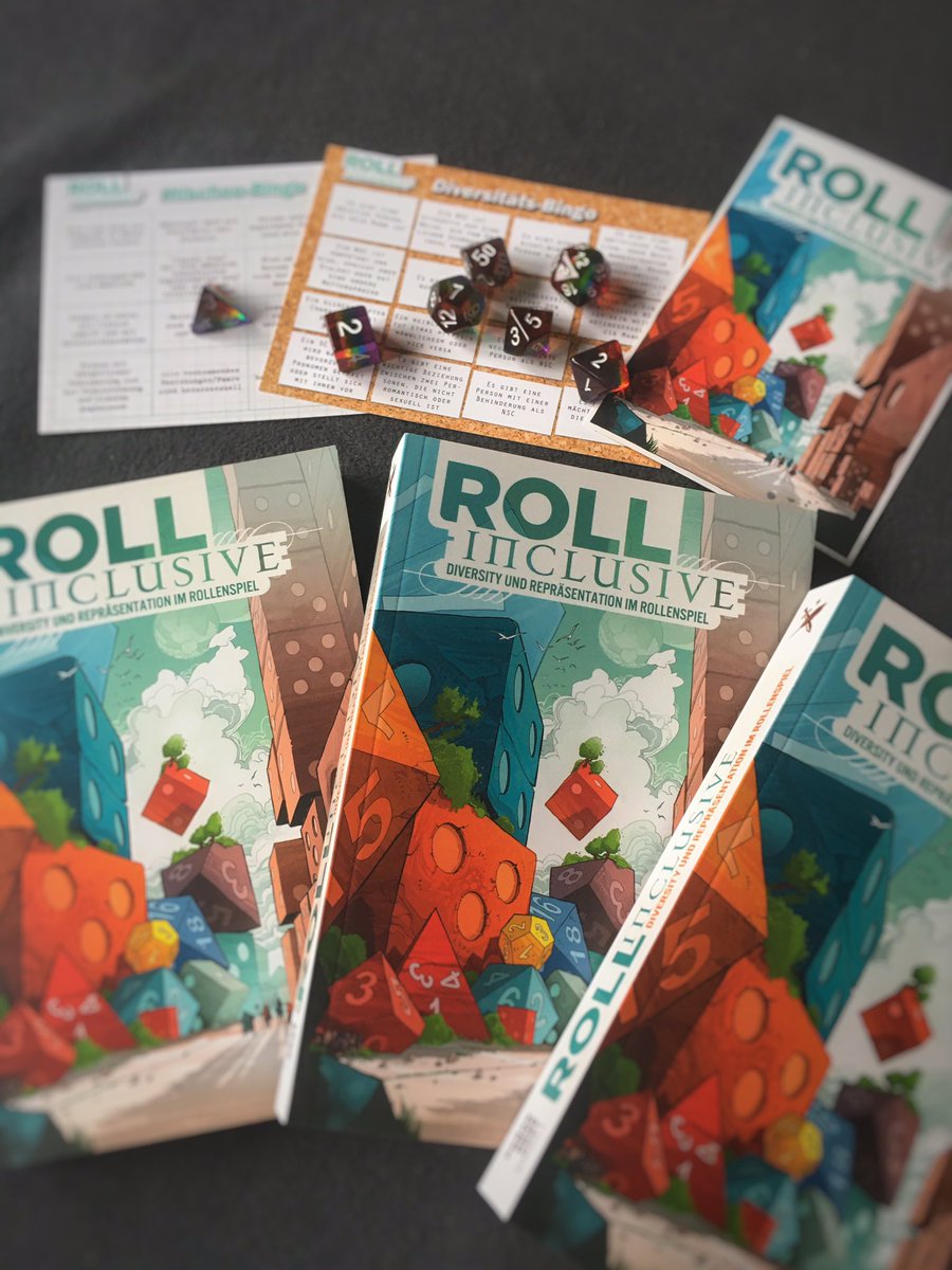 RollInclusive's tweet image. Vom 16.-17. November findet die #Dreieichcon2019 statt. @AskDoan1, @JudithCVogt und @frankr821 laden euch zum Roll Inclusive Workshop am Samstag ein! Kommt vorbei und diskutiert mit uns über eure Eindrücke zum Buch, über Repräsentation und Vielfalt im Rollenspiel! #RollInclusive