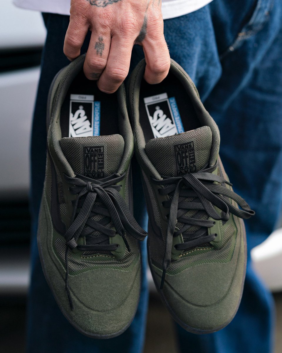 vans ave pro forest night