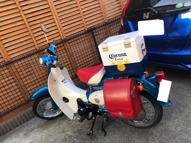 店長 店長用リトルカブ リメイク 荷台はコロナビールのクーラーボックス サイドバックはランドセル 天然石アクセサリーショップ 天然石 通販 ブレスレット パワーストーン Fairystone リトルカブ おばさんだってかわいいのが乗りたい ランドセル 店長 店長用リトルカブ リメイク 荷台はコロナビールのクーラーボックス サイドバックはランドセル 天然石アクセサリーショップ 天然石 通販 ブレスレット パワーストーン Fairystone リトルカブ おばさんだってかわいいのが乗りたい ランドセル