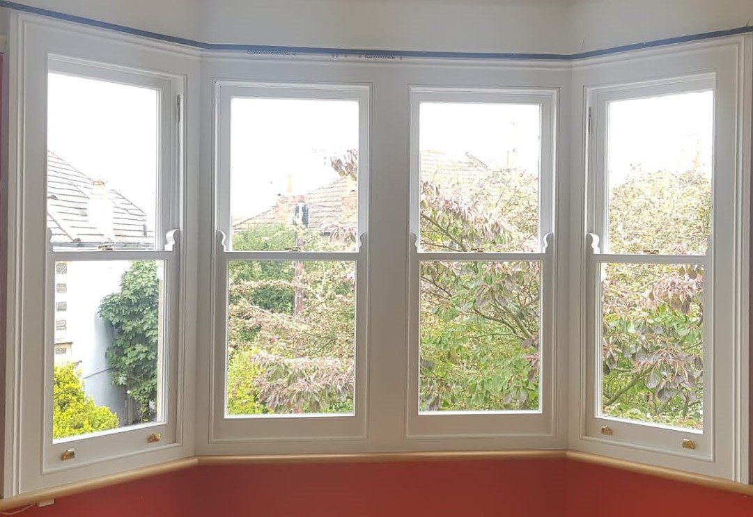MP_Joinery's tweet photo. A recent manufacture and installation, where the existing single glazed sashes were replaced by our purpose made double glazed sashes.  
The existing box frame bay being completely renovated &amp; painted to a finish. With our signature internal oak window board completing the look. https://t.co/q1r1RveOUc