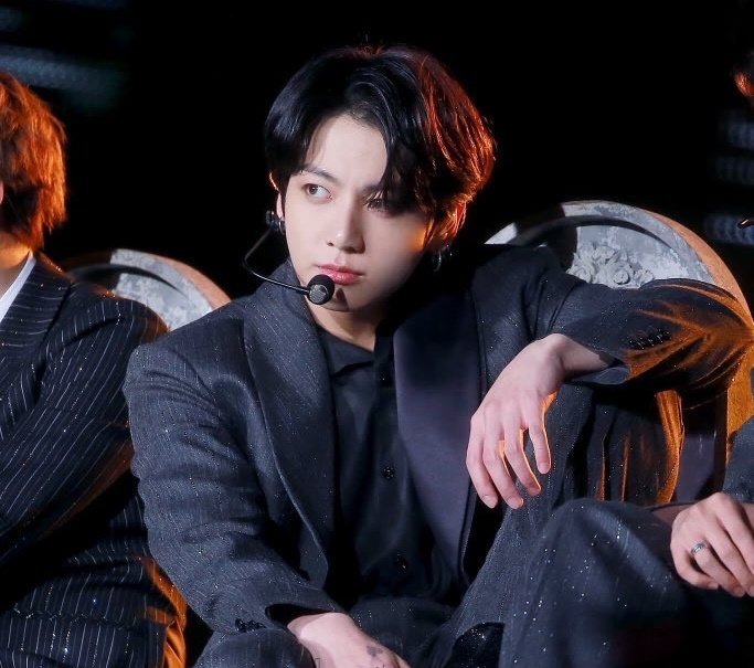 allkpop's tweet photo. [User Content] BTS’s Jungkook's economic impact proven once more: American business outlet hails his impact on the success of many startup brands
https://t.co/BvdQBRvExY https://t.co/X3RiEKSezF