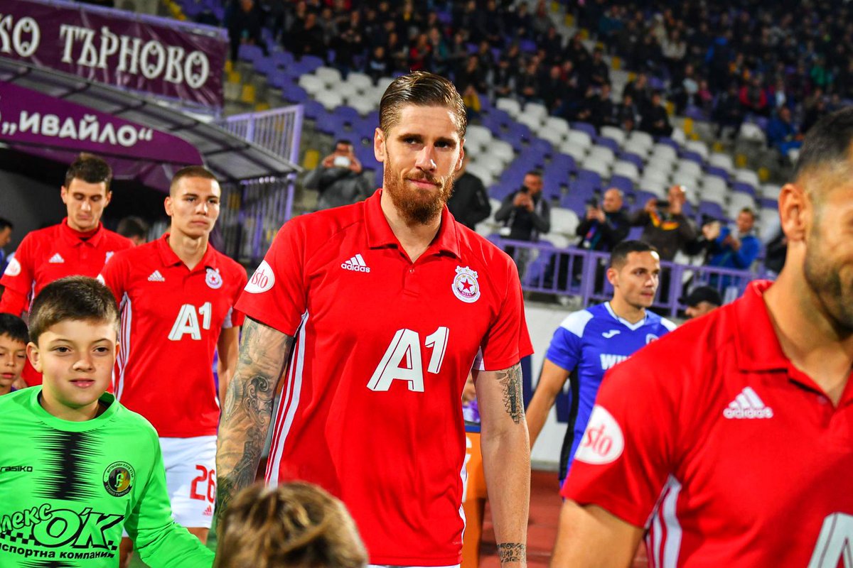 RAlbentosa's tweet image. Sonreir y disfrutar del mejor #trabajohobby ⚽️ de la vida. Gracias por siempre estar a nuestro lado 💪🏻🔴⚪️
Smile and enjoy the best #hobbywork ⚽️ of life. Thanks for all supporters 💪🏻🔴⚪️
#cskasofia #albentosa #APFG #cskasofiafans 
#supporters #team