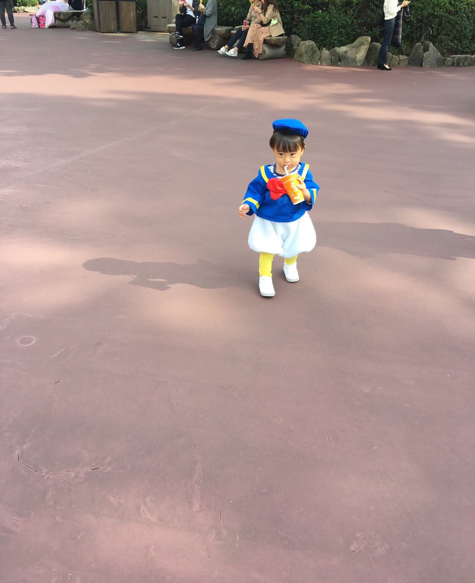 川奈ゆう على تويتر こんばんゆう ハロウィン当日 チビにゅーついにディズニーランドデビューしました 初ディズニーで絶対着せたかった ドナルドコスプレ 可愛いお姉さんに写真撮って下さいって言われてデレデレチビにゅ ママにゅーもコスプレしたかったなw 川奈ゆう على تويتر こんばんゆう ハロウィン当日 チビにゅーついにディズニーランドデビューしました 初ディズニーで絶対着せたかった ドナルドコスプレ 可愛いお姉さんに写真撮って下さいって言われてデレデレチビにゅ ママにゅーもコスプレしたかったなw