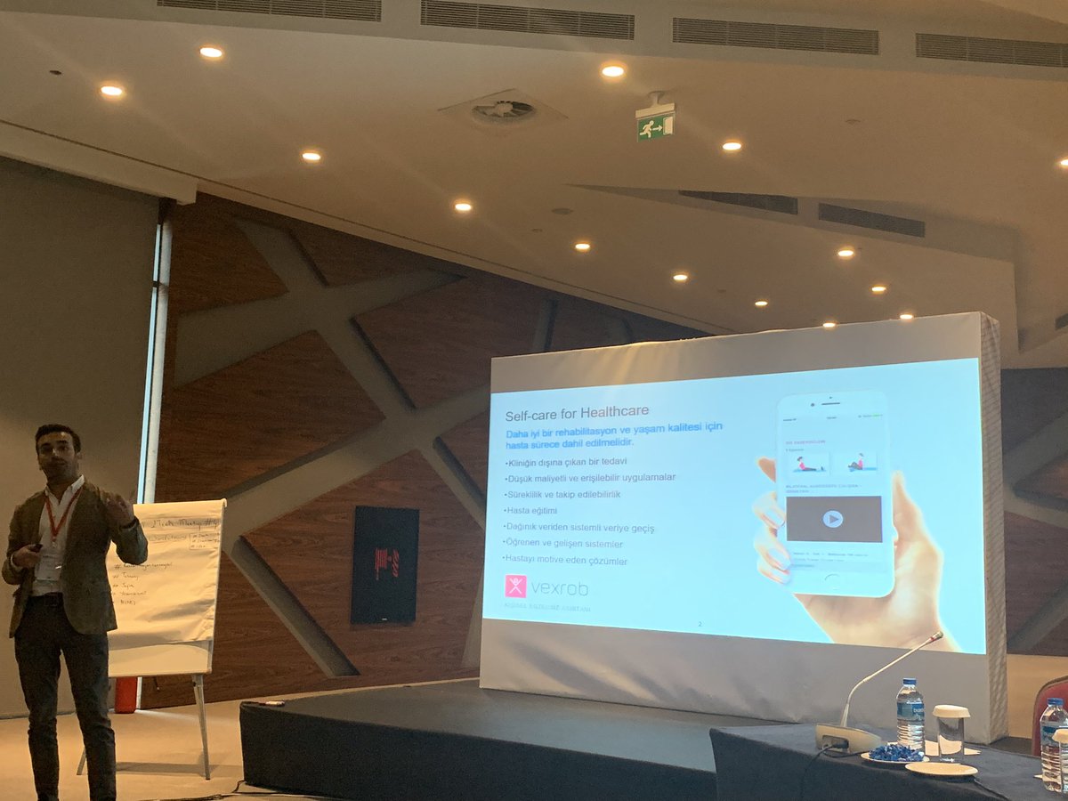 SelinArslanhan's tweet image. Bu ay #LifeSci #2techmeetup Rehabilitasyon Teknolojileri temalı. 3 farklı girişimi tartışıyoruz @VEXROBofficial @BiaTechnology @fizyosoft #2tech