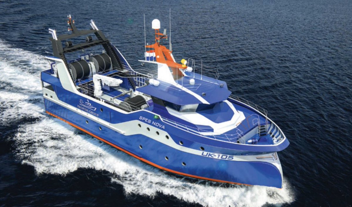 Vanmiddag doopt <a href="/carolaschouten/">Carola Schouten</a> innovatieve #UK205 spesnova! GIJS schol nog duurzamer #minlnv #carolaschouten #spesnova #lekkervangijs #duurzameschol 📷 <a href="/MaaskantShip/">Maaskant Shipyards Stellendam</a>