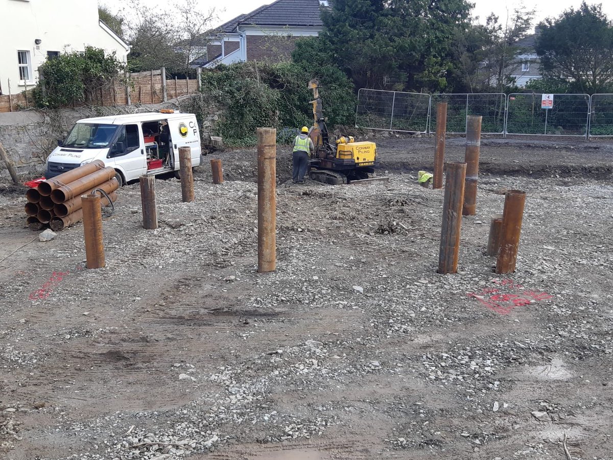 ConwayPiling's tweet photo. https://t.co/R0KuYmViti https://t.co/hKf2ZLScV0